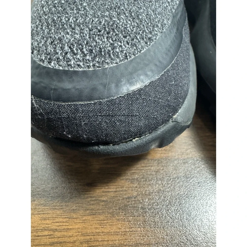 Allbirds SWT Trail Runner Shoes Mens 8.5‎ Black Trail Running Rugged Sneakers